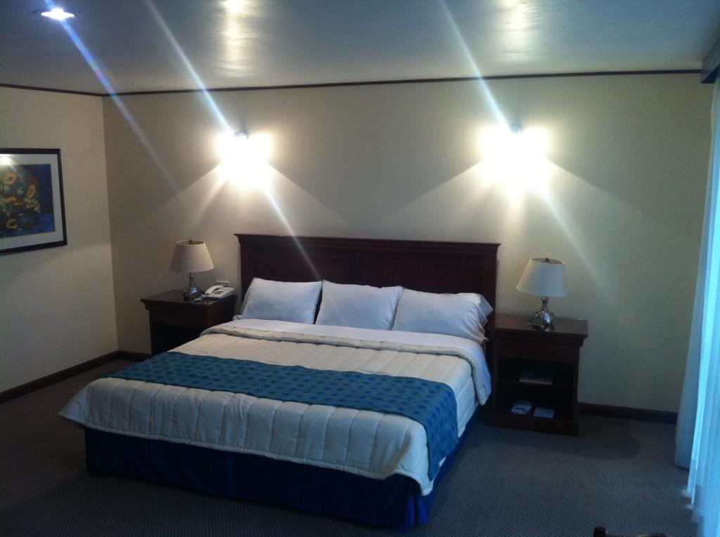 Hotel Tehuacan Plaza Phòng bức ảnh