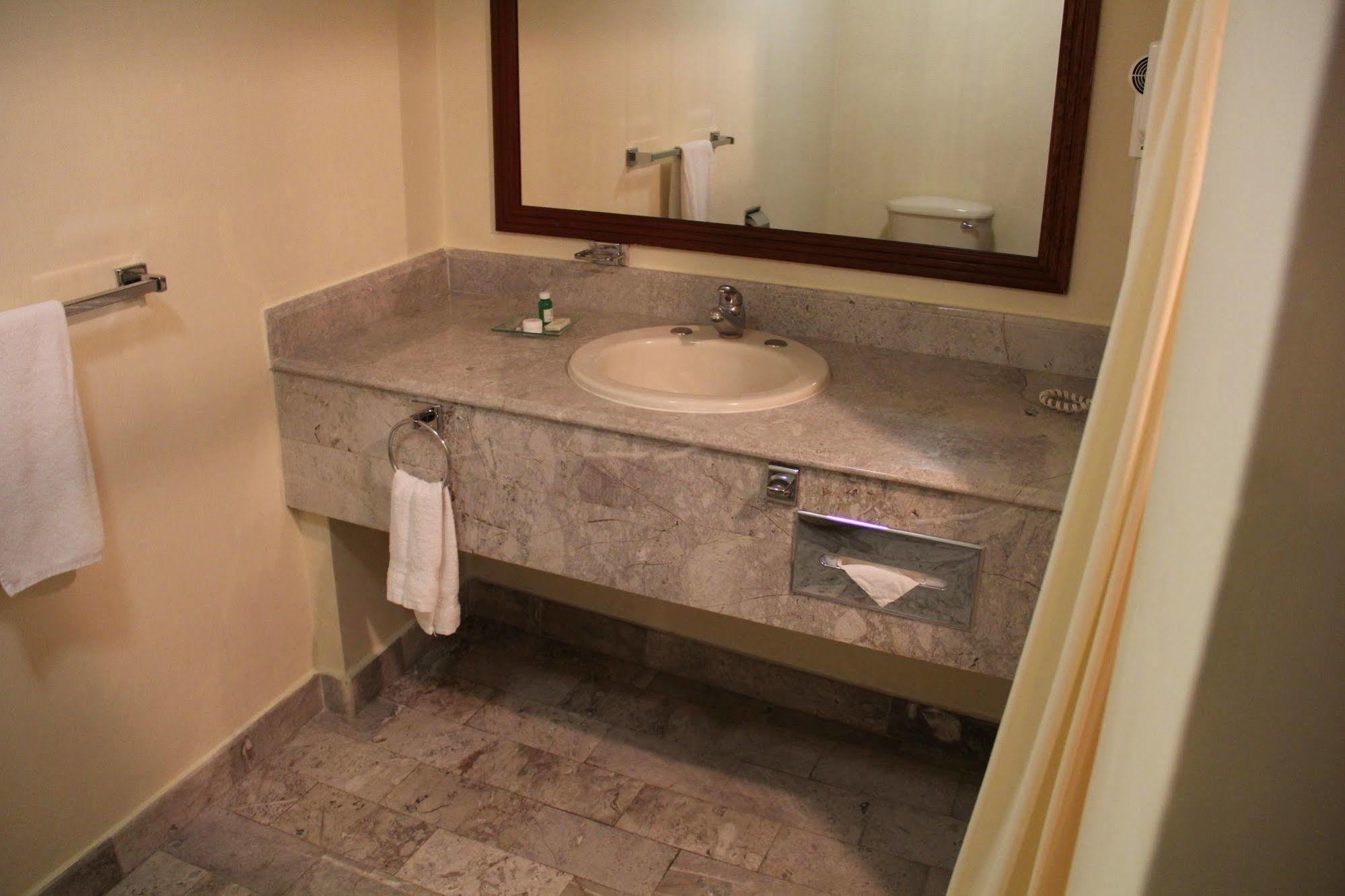 Hotel Tehuacan Plaza Ngoại thất bức ảnh